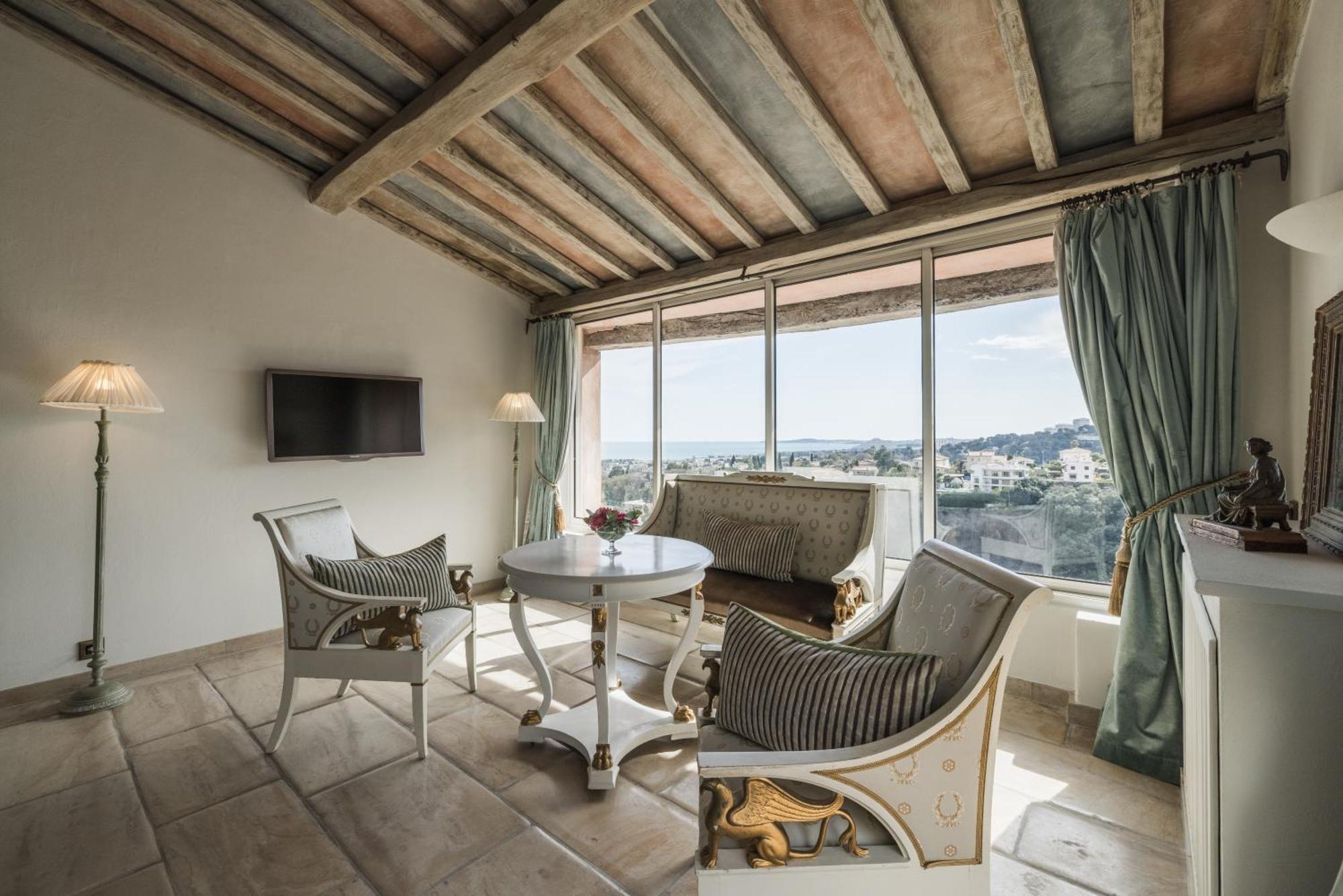 Chateau Le Cagnard Cagnes-sur-Mer Exterior photo
